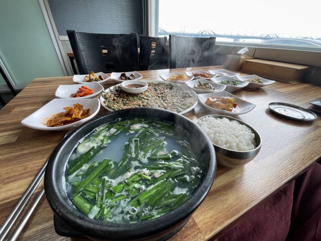 シジミ汁の定食
