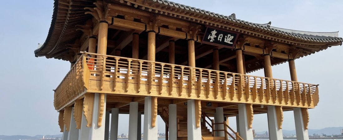 【浦項・迎日台】海の上の楼閣と名物ムルフェ｜韓国人が歩いた浦項の海辺さんぽ